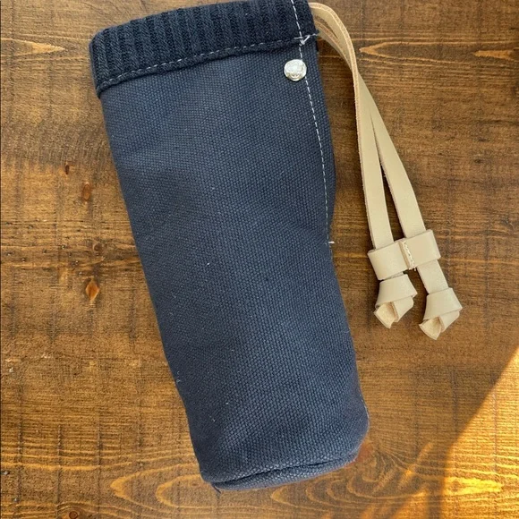 Esterbrook navy to go cup AND Esterbrook tote bag - Picture 2 of 11